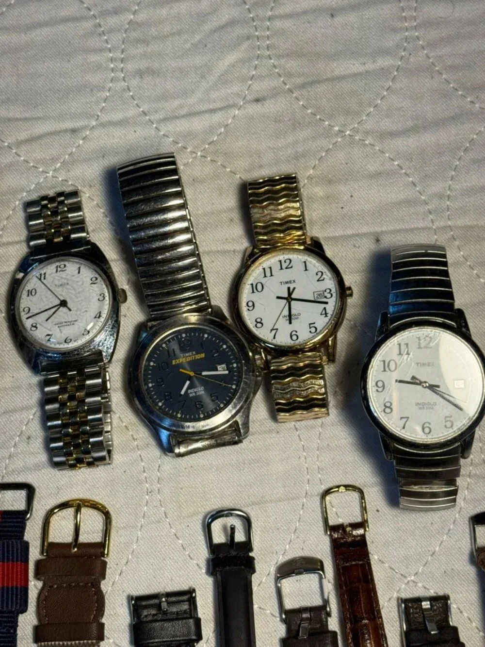 Vintage & Modern Timex Watch Lot 31 Men’s Women’s Quartz Analog Leather Metal